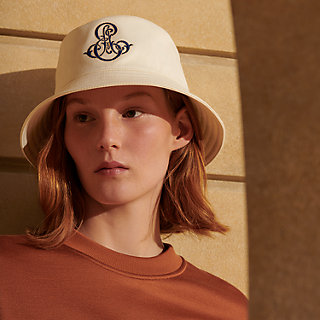 【刺しゅうがポイントに】HERMES Harper Nautic バケットハット Harper Nautic bucket hat | Hermès Canada
